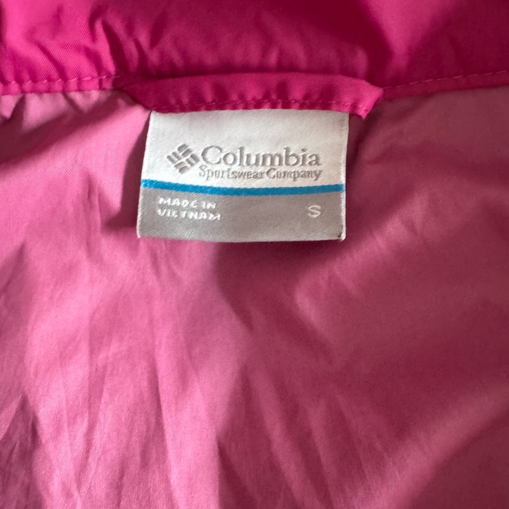 Columbia Fuchsia Outdoor Jacket